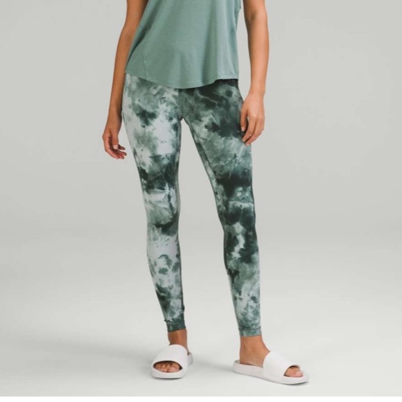 Lululemon I 8 - Picture 13 of 14